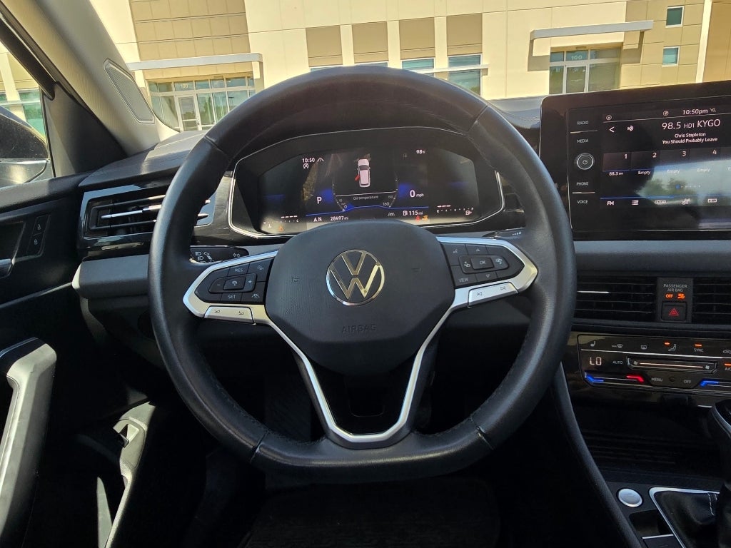 2025 Volkswagen Jetta SE