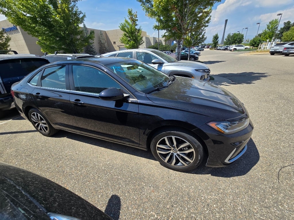 2025 Volkswagen Jetta SE