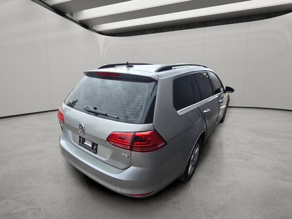 2015 Volkswagen Golf SportWagen TDI S