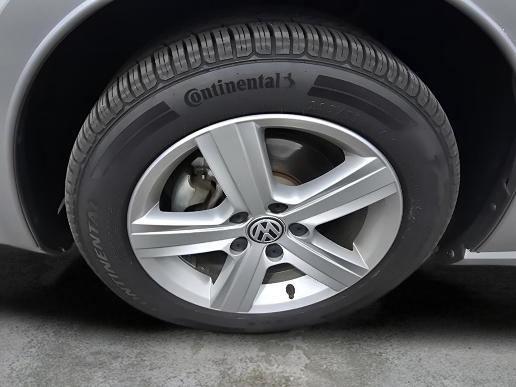 2015 Volkswagen Golf SportWagen TDI S