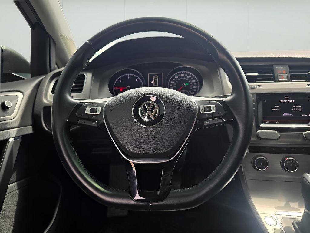 2015 Volkswagen Golf SportWagen TDI S
