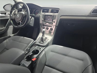 2015 Volkswagen Golf SportWagen TDI S