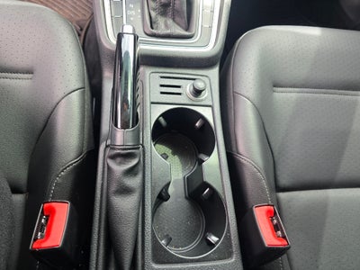 2015 Volkswagen Golf SportWagen TDI S