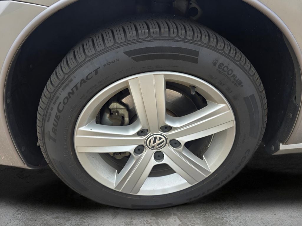 2015 Volkswagen Golf SportWagen TDI S