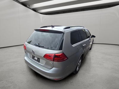 2015 Volkswagen Golf SportWagen TDI S