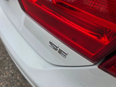 2014 Volkswagen Jetta SE w/Connectivity/Sunroof PZEV