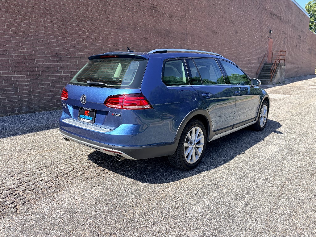 2019 Volkswagen Golf Alltrack SE