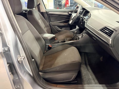 2021 Volkswagen Jetta R-Line
