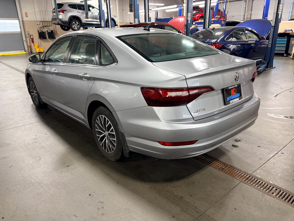 2021 Volkswagen Jetta R-Line