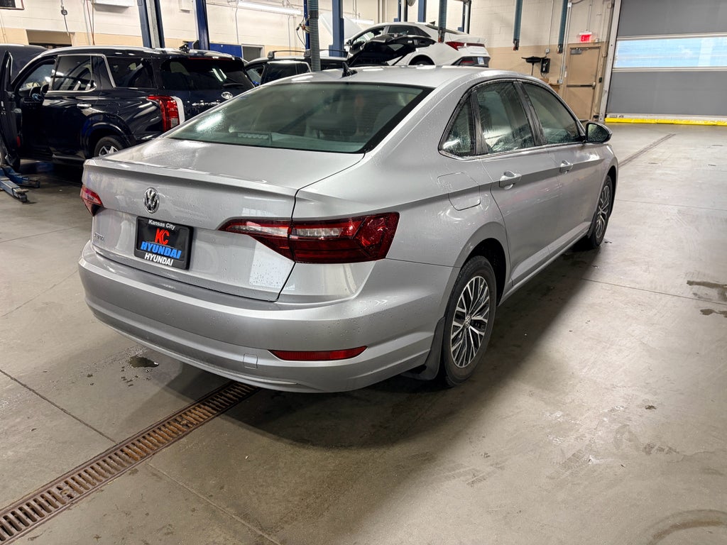 2021 Volkswagen Jetta R-Line