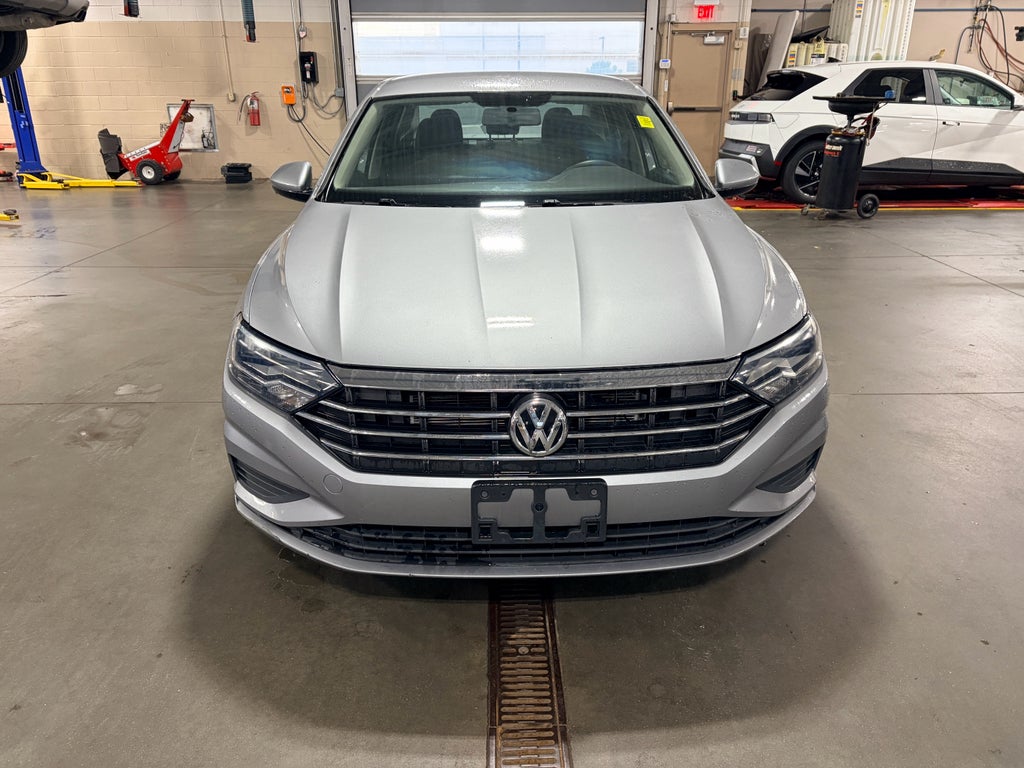 2021 Volkswagen Jetta R-Line