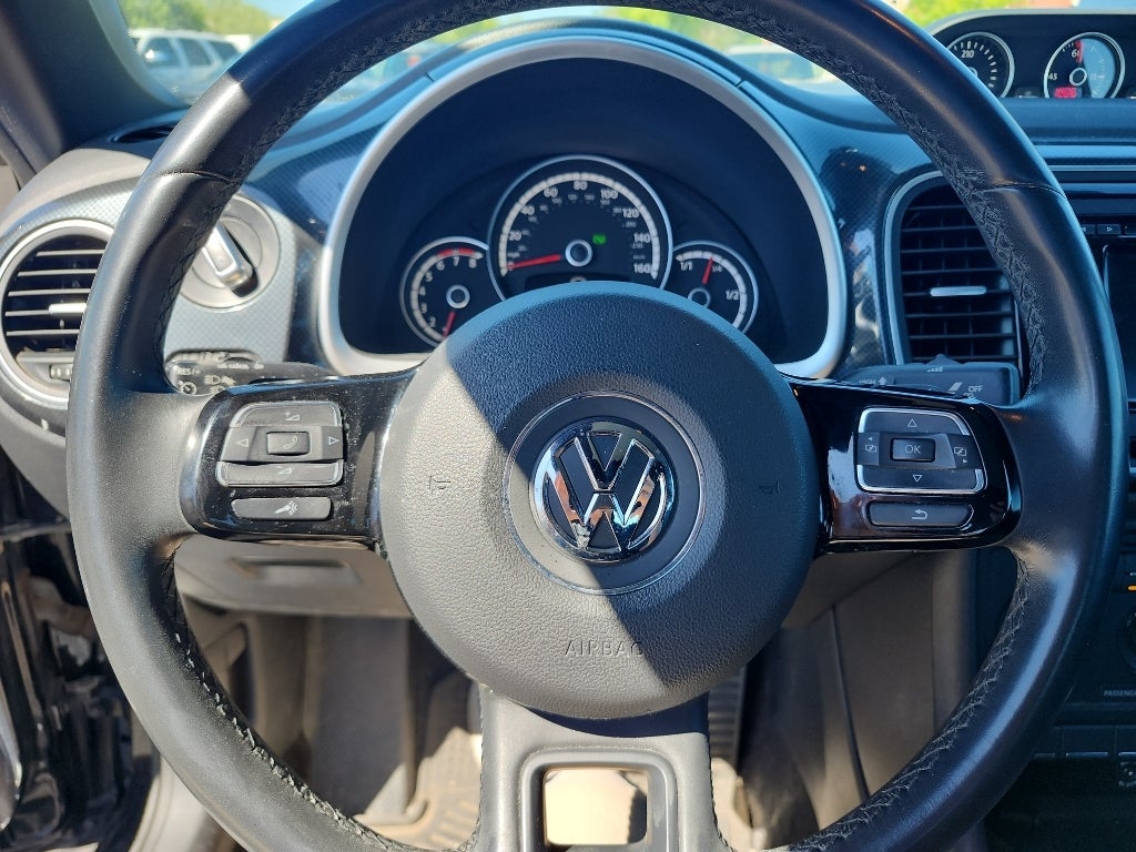2014 Volkswagen Beetle R-Line