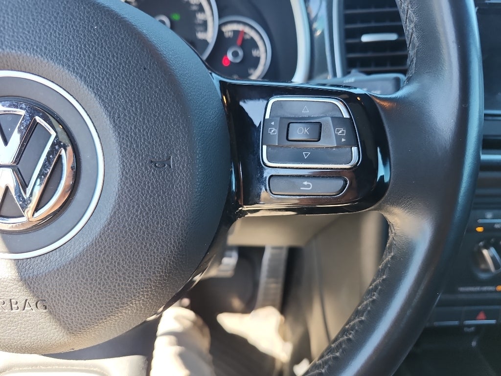 2014 Volkswagen Beetle R-Line
