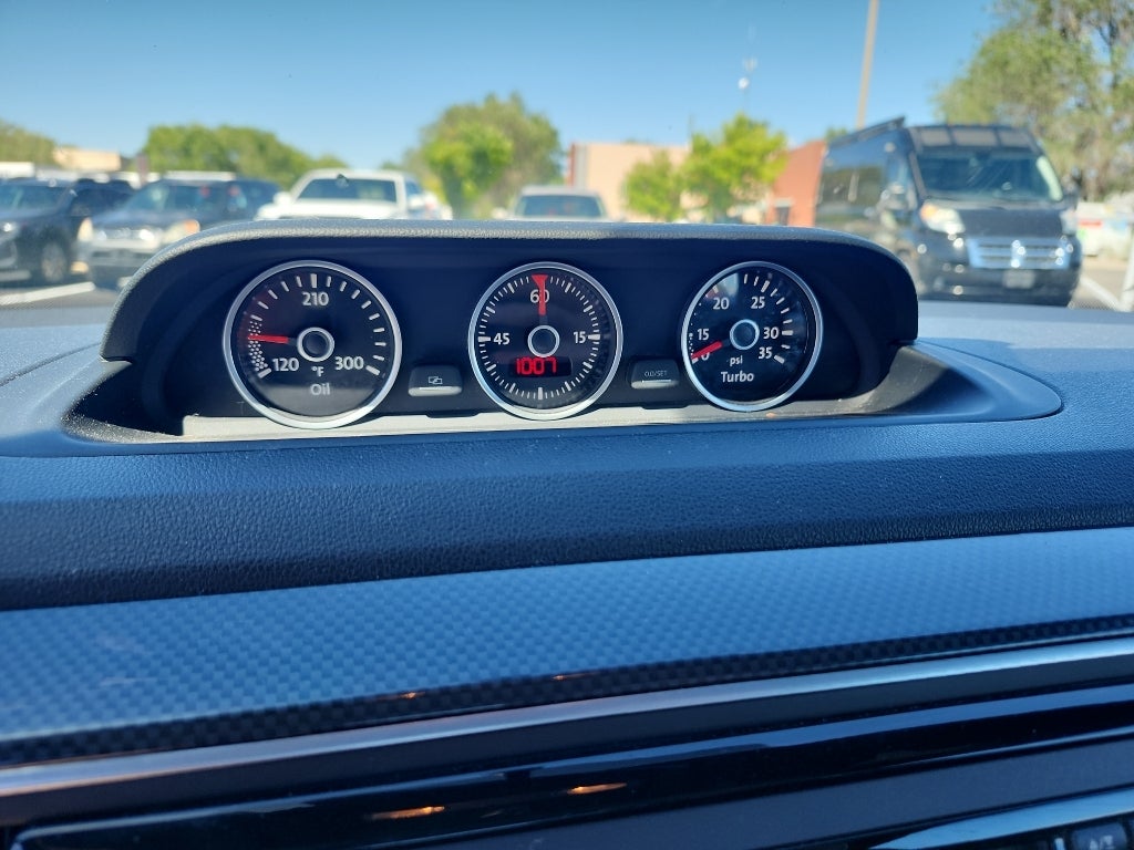 2014 Volkswagen Beetle R-Line