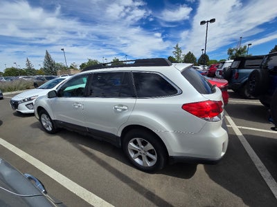 2013 Subaru Outback 2.5i Premium
