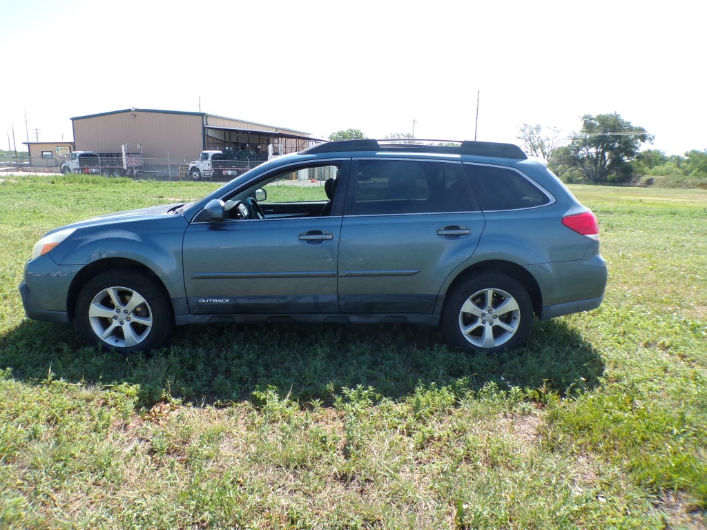 2013 Subaru Outback 2.5i Premium
