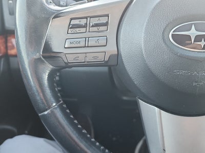 2011 Subaru Outback 3.6R Limited Pwr Moon/Nav