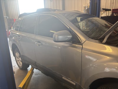 2011 Subaru Outback 3.6R Limited Pwr Moon/Nav