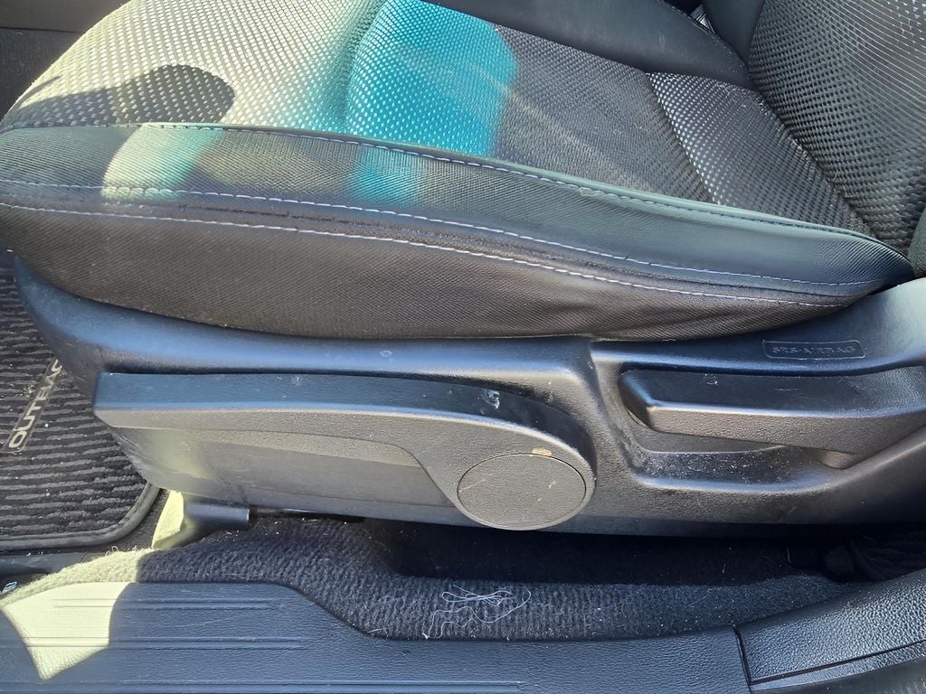 2015 Subaru Outback 2.5i