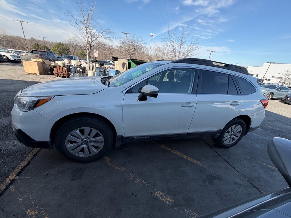 2016 Subaru Outback 2.5i Premium
