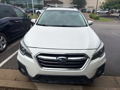 2018 Subaru Outback Touring