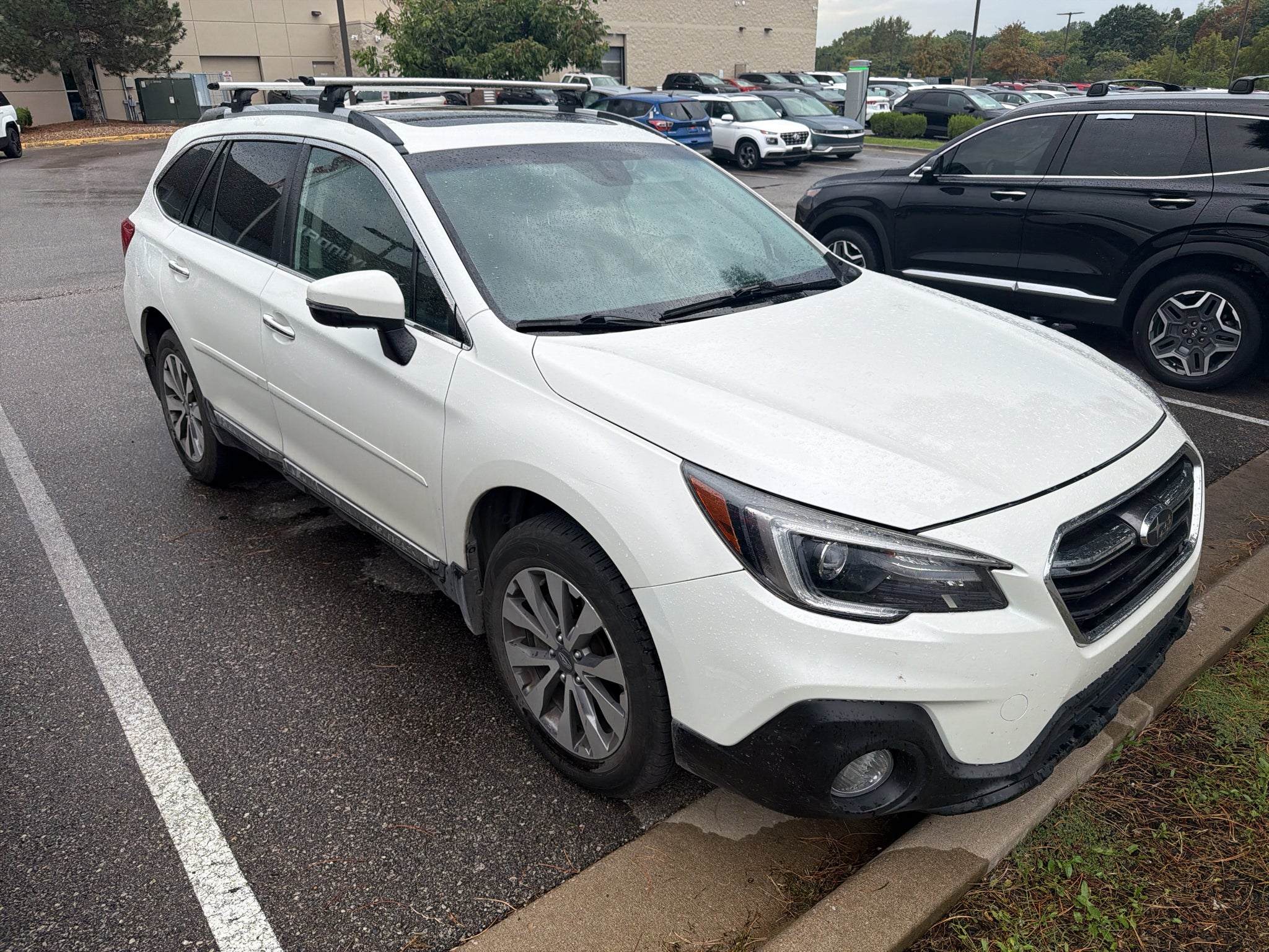2018 Subaru Outback Touring