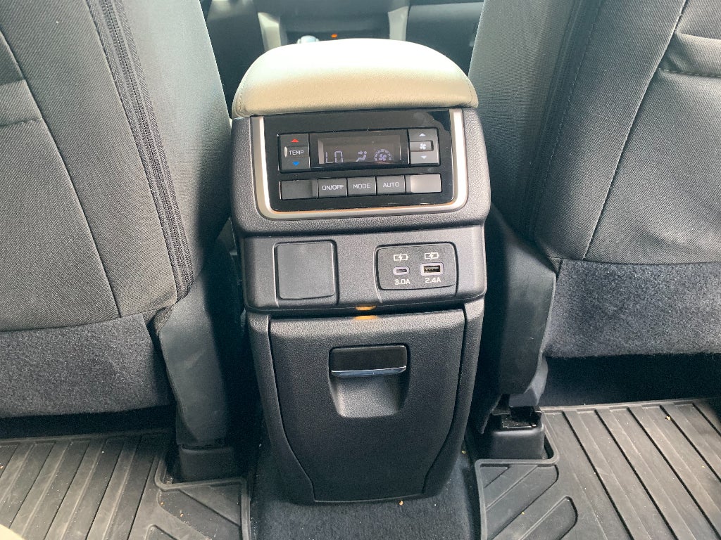 2024 Subaru Ascent Premium