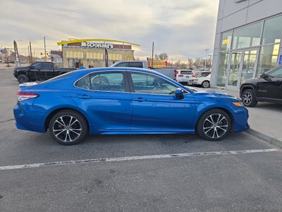 2019 Toyota Camry LE