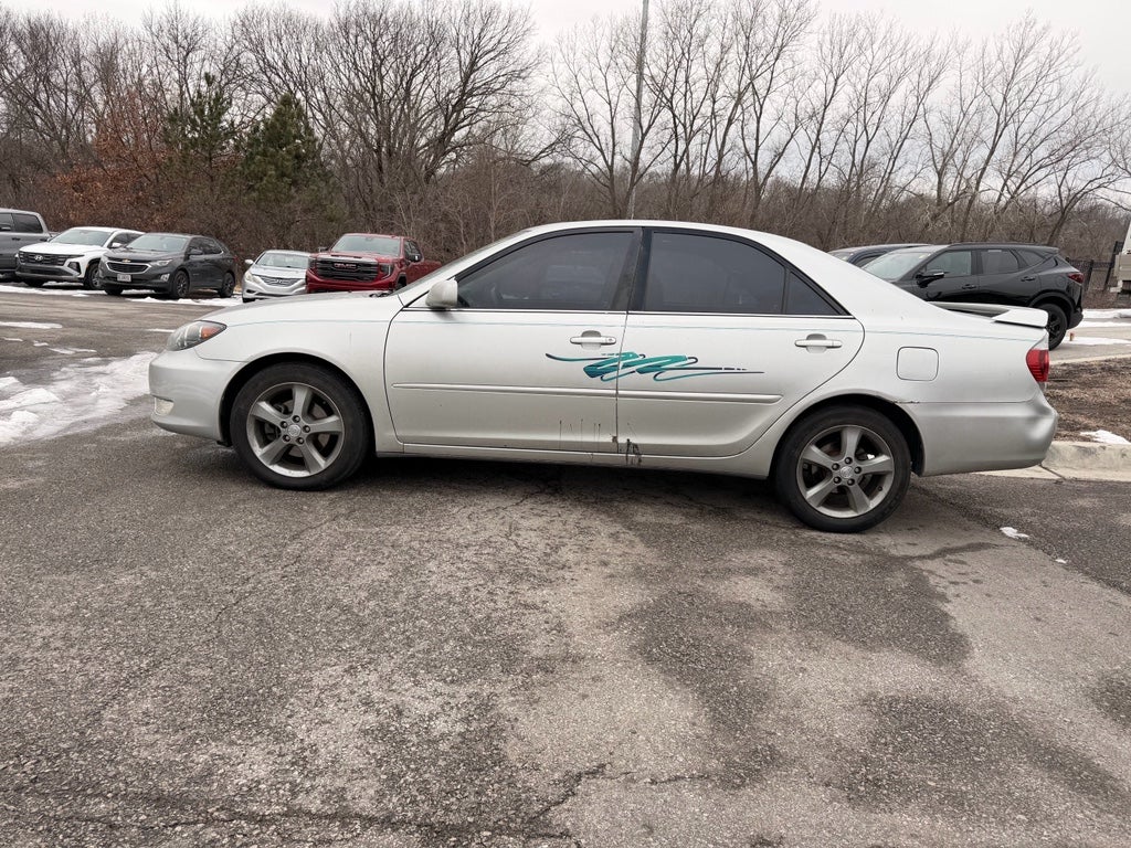 2005 Toyota Camry SE