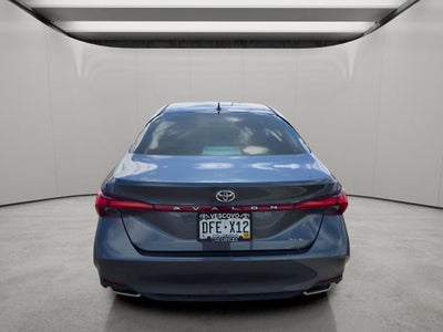 2019 Toyota Avalon XLE