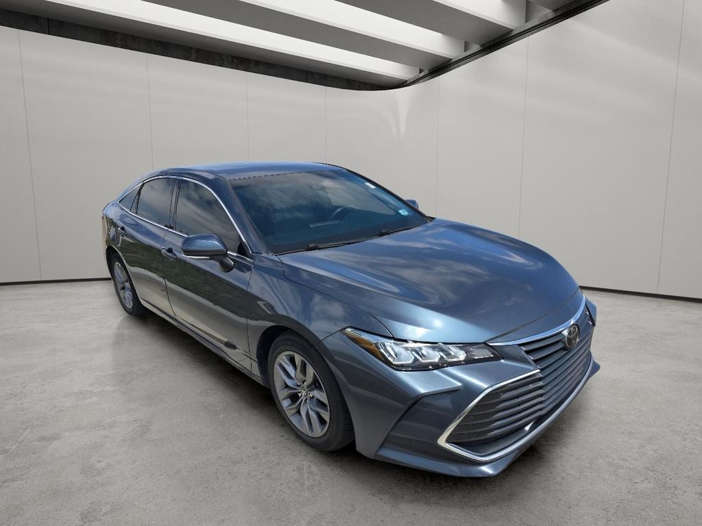 2019 Toyota Avalon XLE
