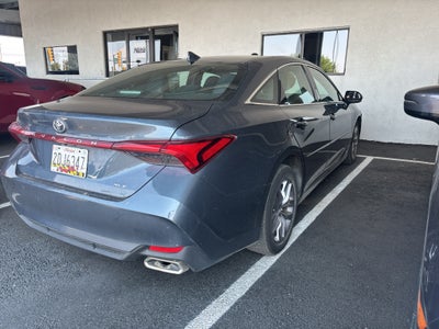 2019 Toyota Avalon XLE
