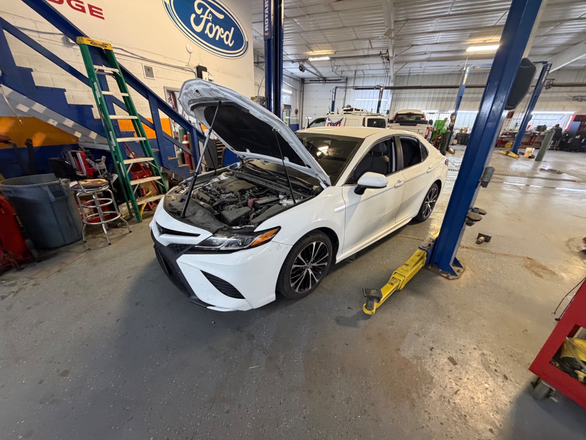 2020 Toyota Camry SE