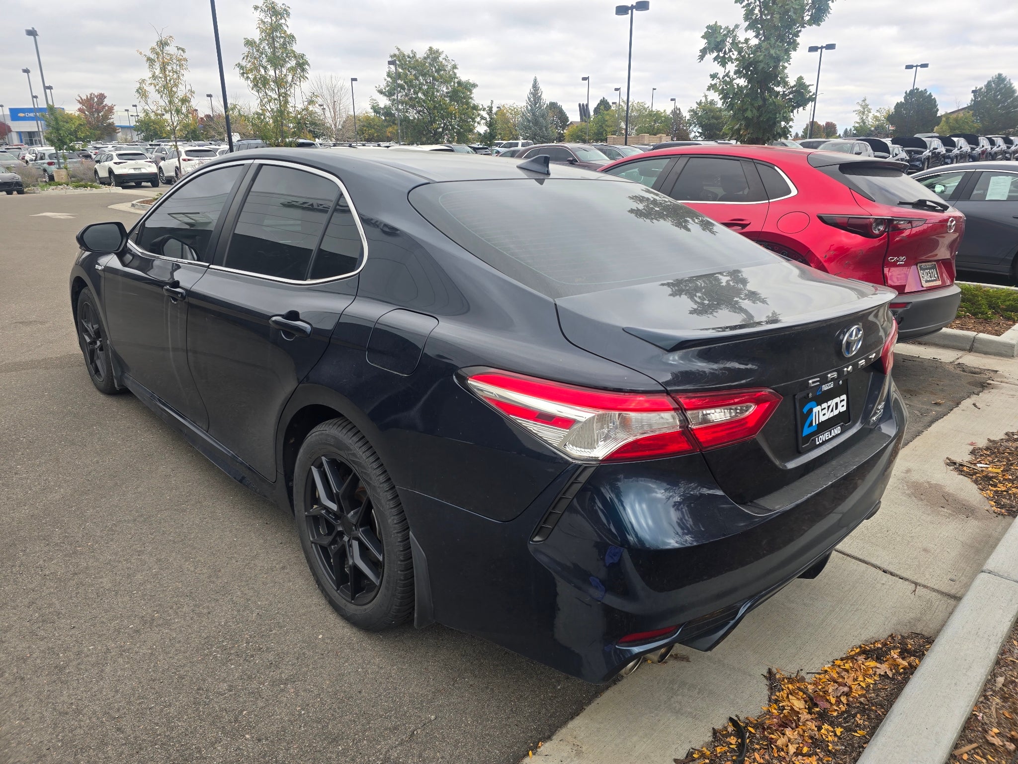 2020 Toyota Camry Hybrid SE
