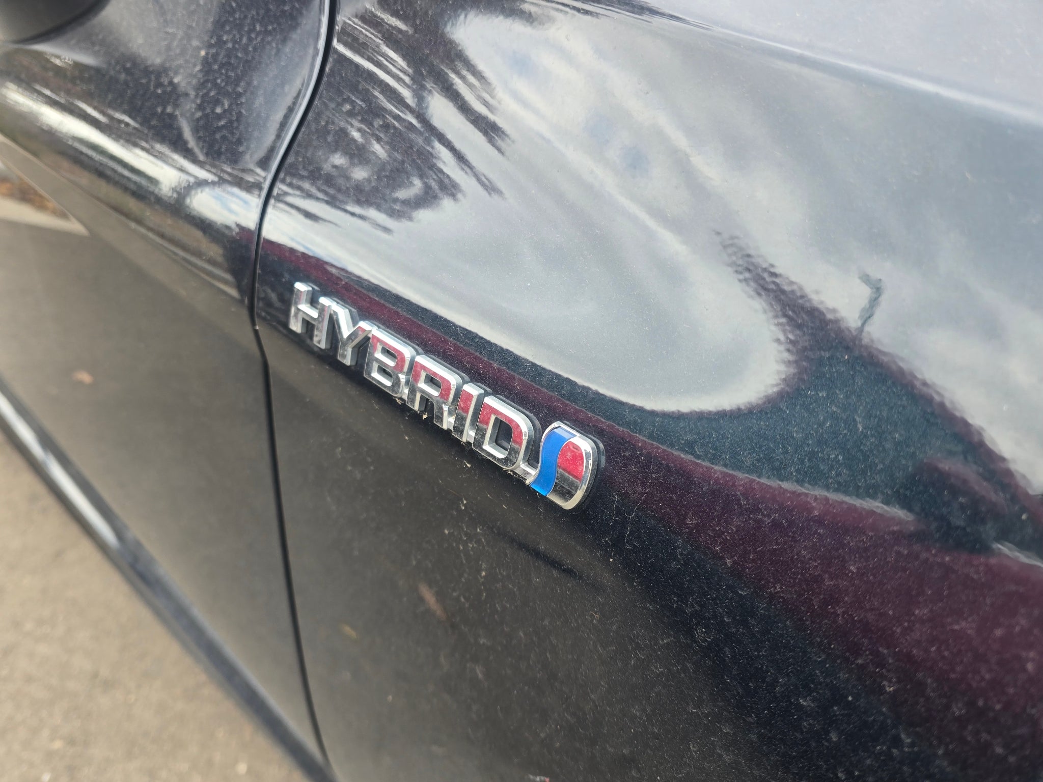 2020 Toyota Camry Hybrid SE