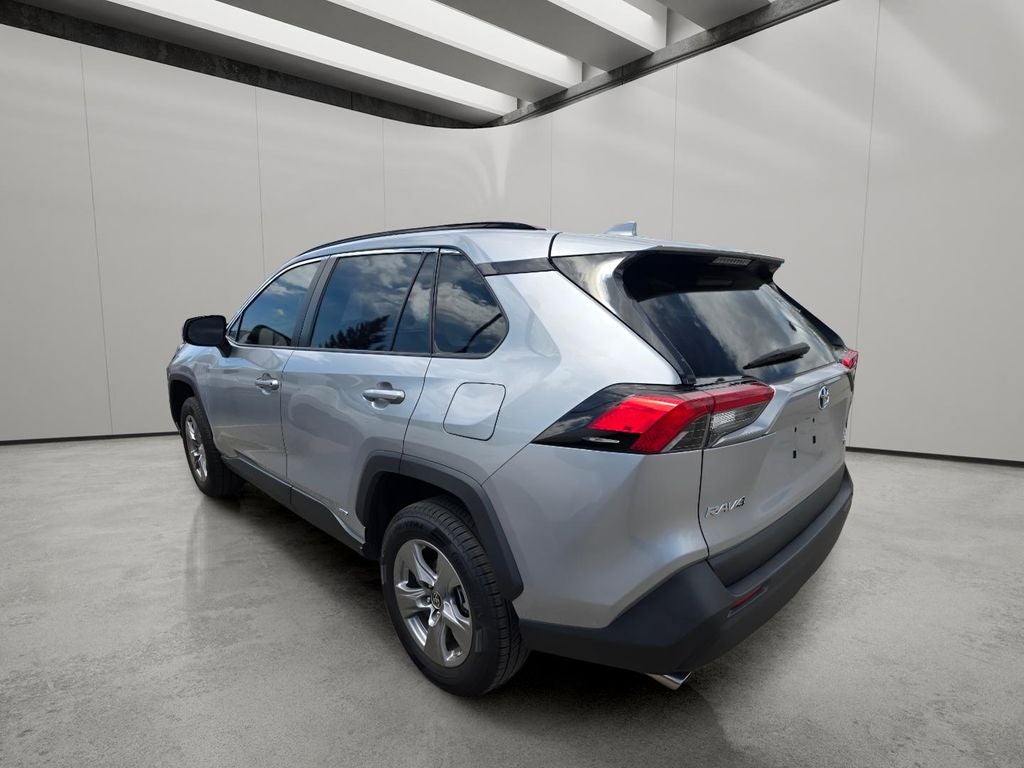 2022 Toyota RAV4 Hybrid LE