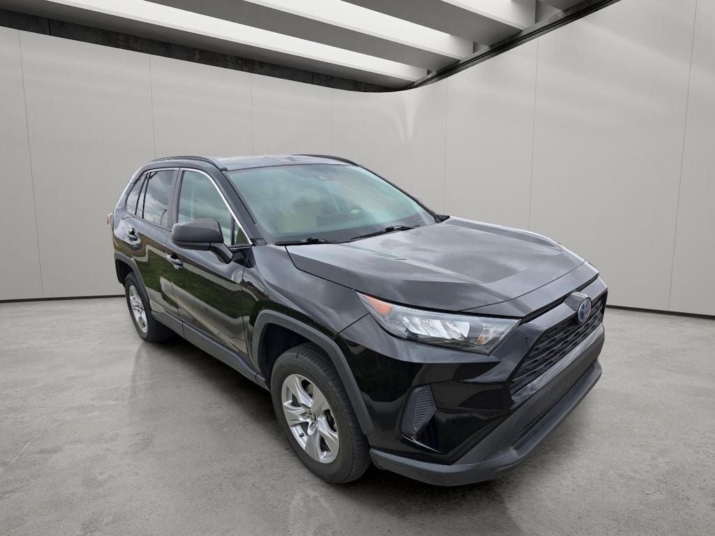2022 Toyota RAV4 Hybrid LE