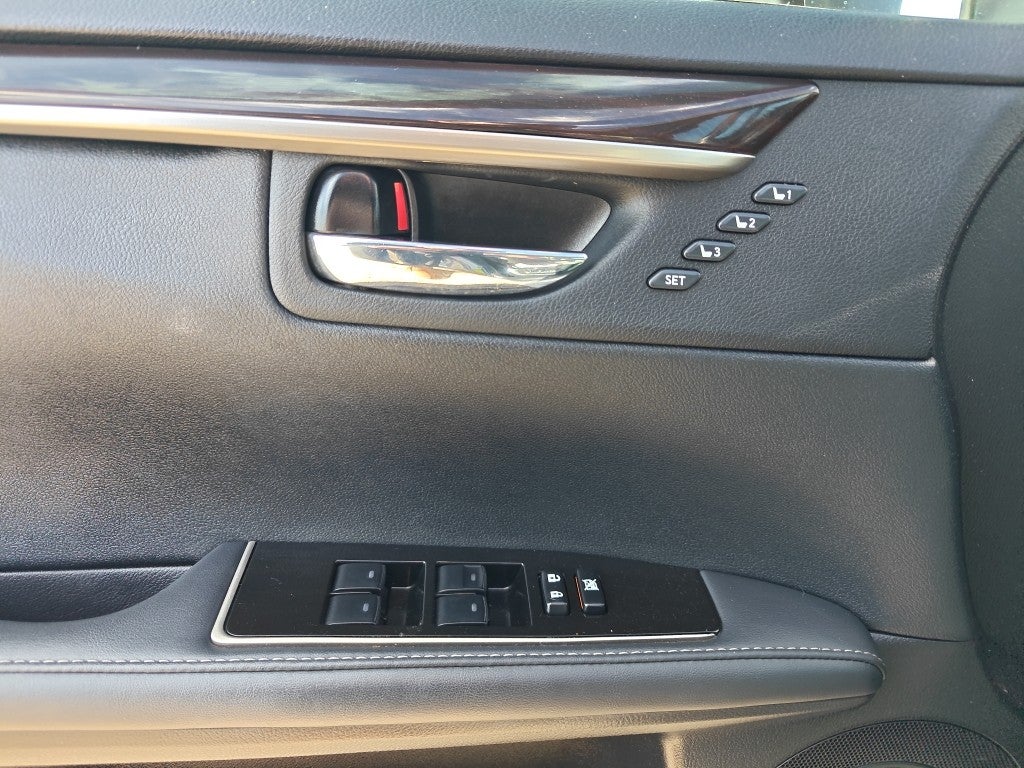 2018 Lexus ES 350 Base