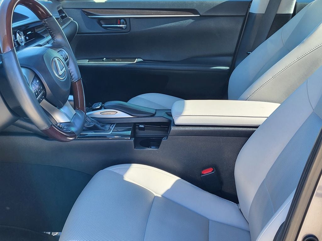 2018 Lexus ES 350 Base