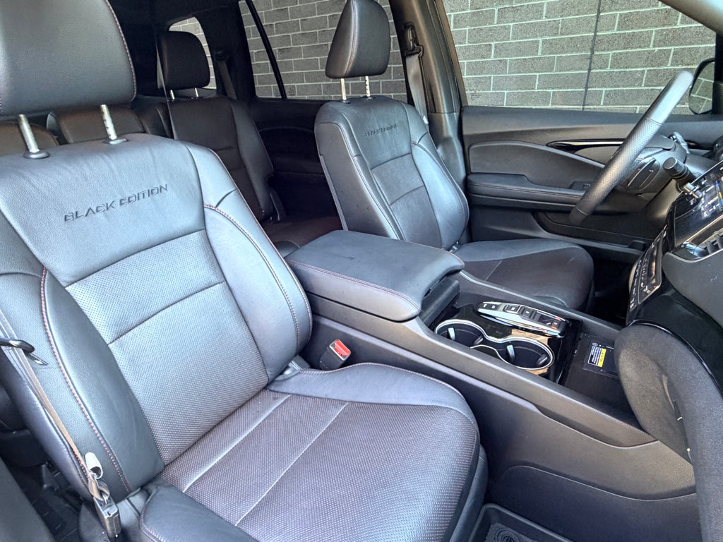 2025 Honda Passport Black Edition