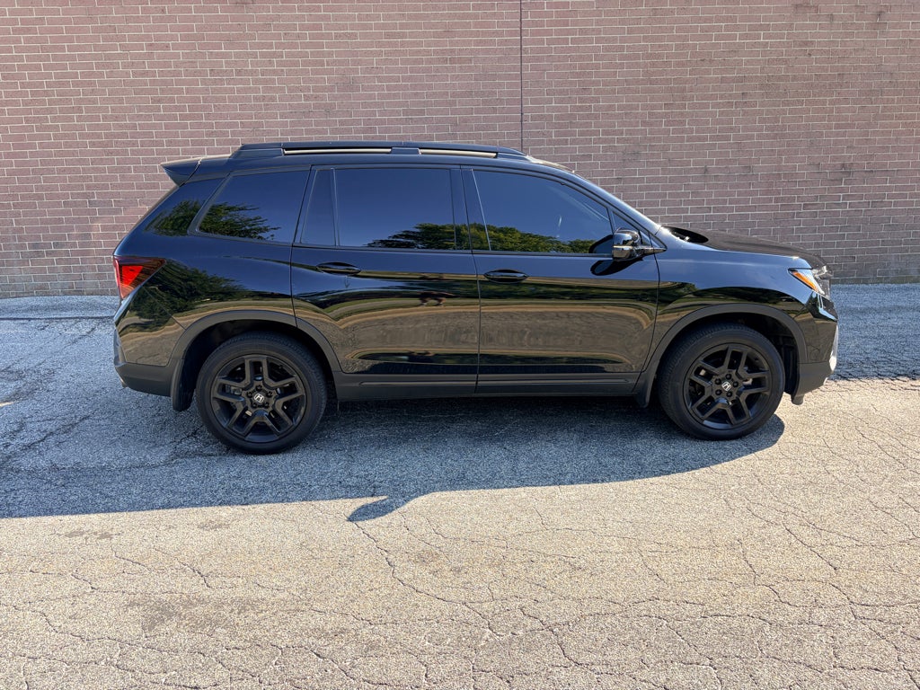 2025 Honda Passport Black Edition