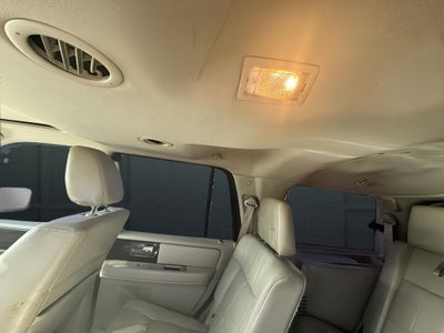2010 Lincoln Navigator Base