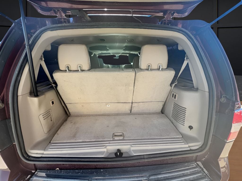 2010 Lincoln Navigator Base