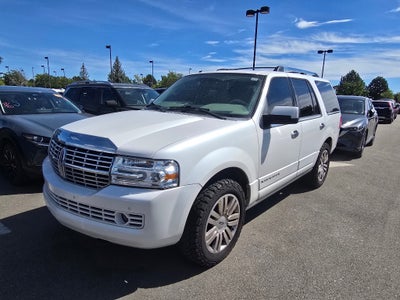 2013 Lincoln Navigator Base