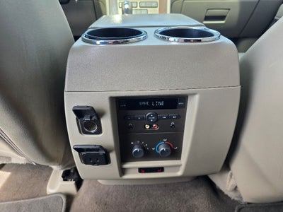2013 Lincoln Navigator Base