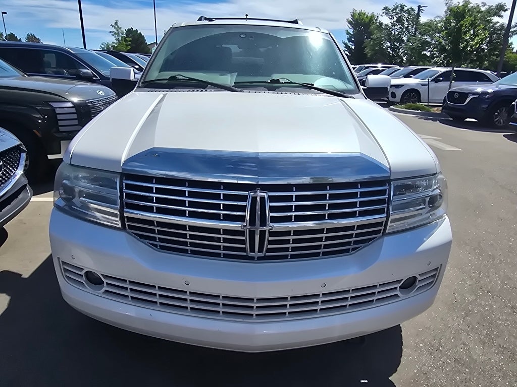 2013 Lincoln Navigator Base