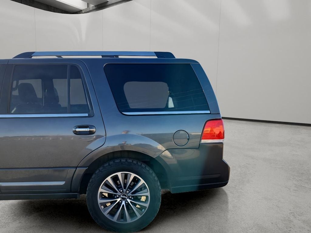 2017 Lincoln Navigator Select