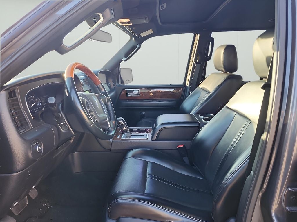 2017 Lincoln Navigator Select