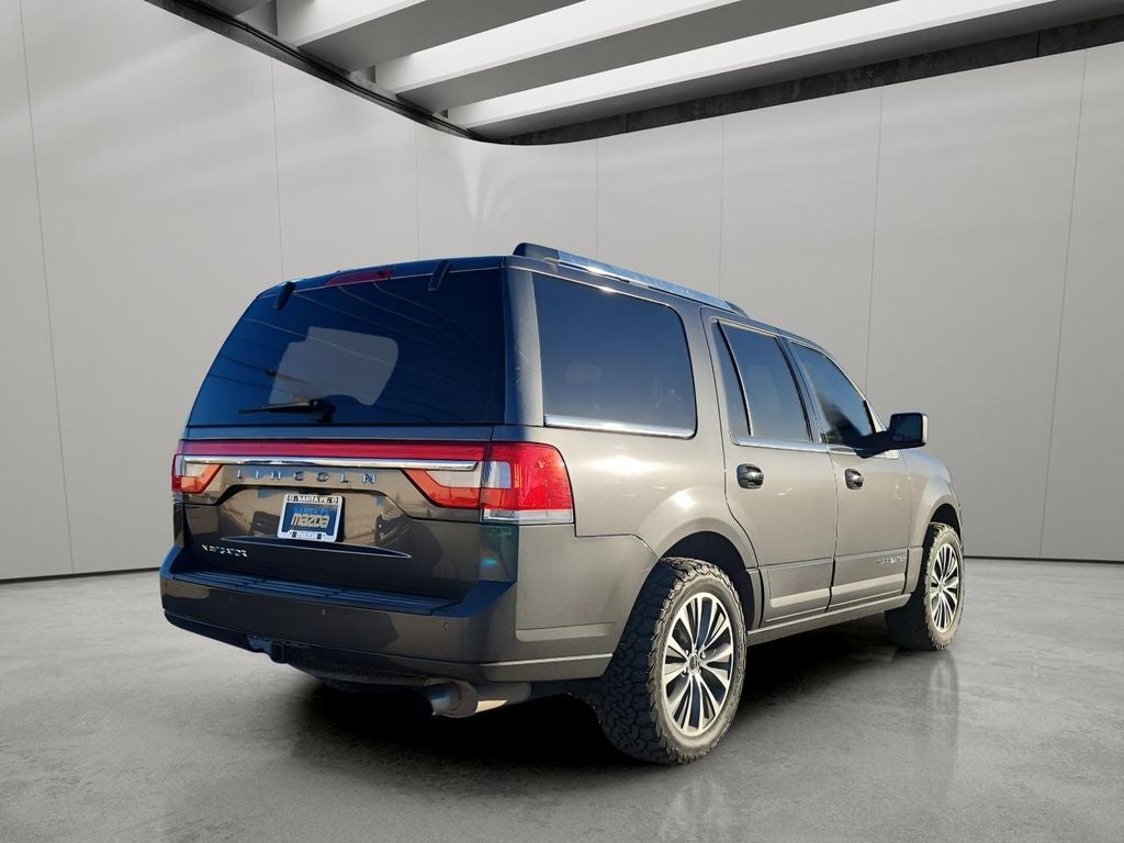 2017 Lincoln Navigator Select