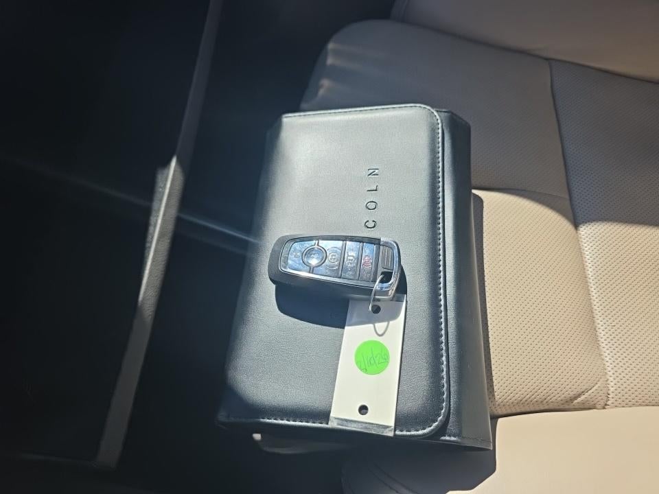 2022 Lincoln Navigator L Reserve